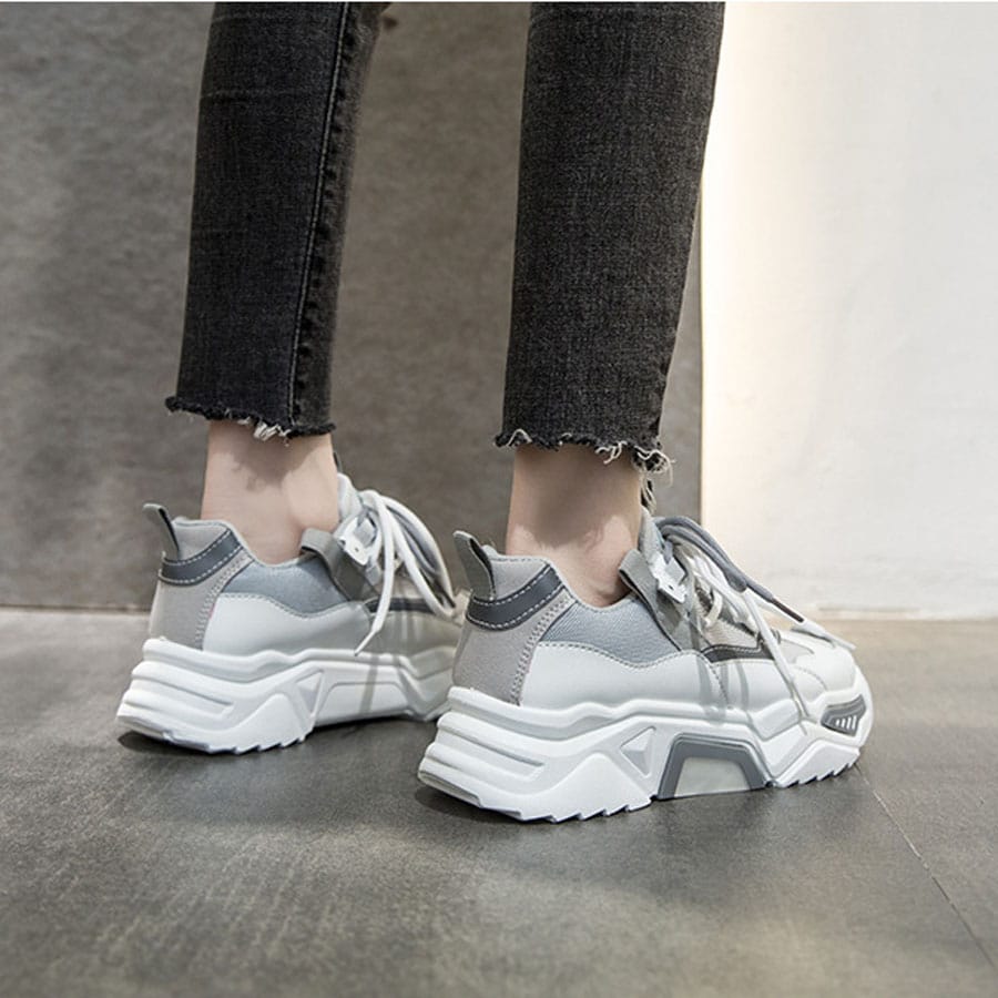 Giay-sneaker-Nu-Chunky-de-cao-Xam-Trang-8.jpg