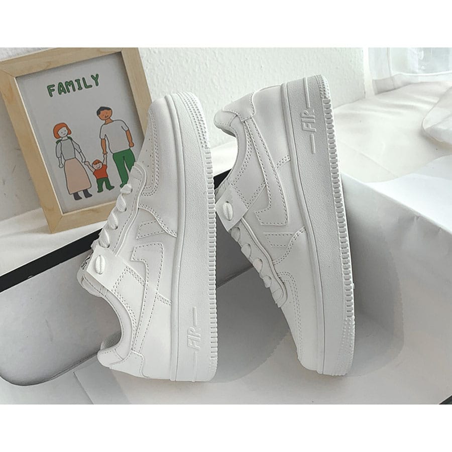 Giay-sneaker-Nu-trang-de-cao-3.jpg
